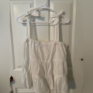 American Eagle Bow tie tank top size large color white never worn before